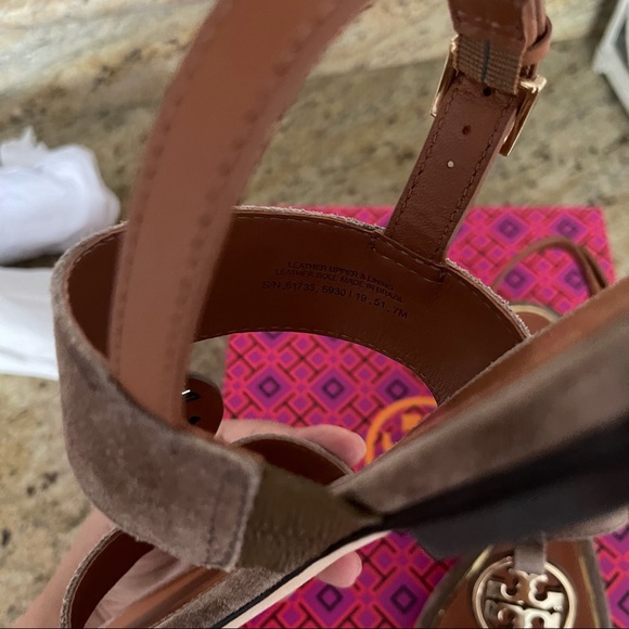 New Tory Burch sandal ❤️ - Picture 6 of 11
